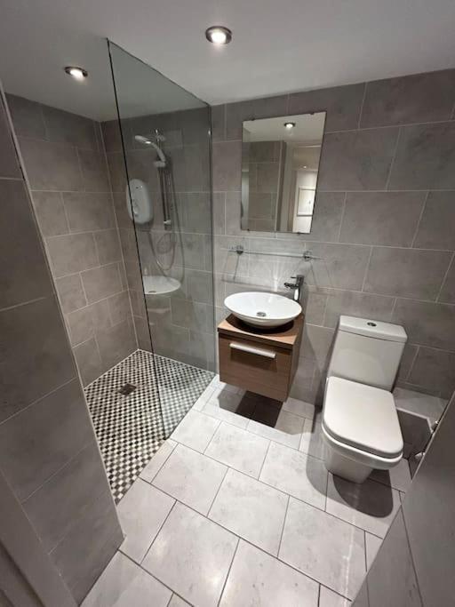 Spacious Central 2Bed Apartment Wilmslow Luaran gambar