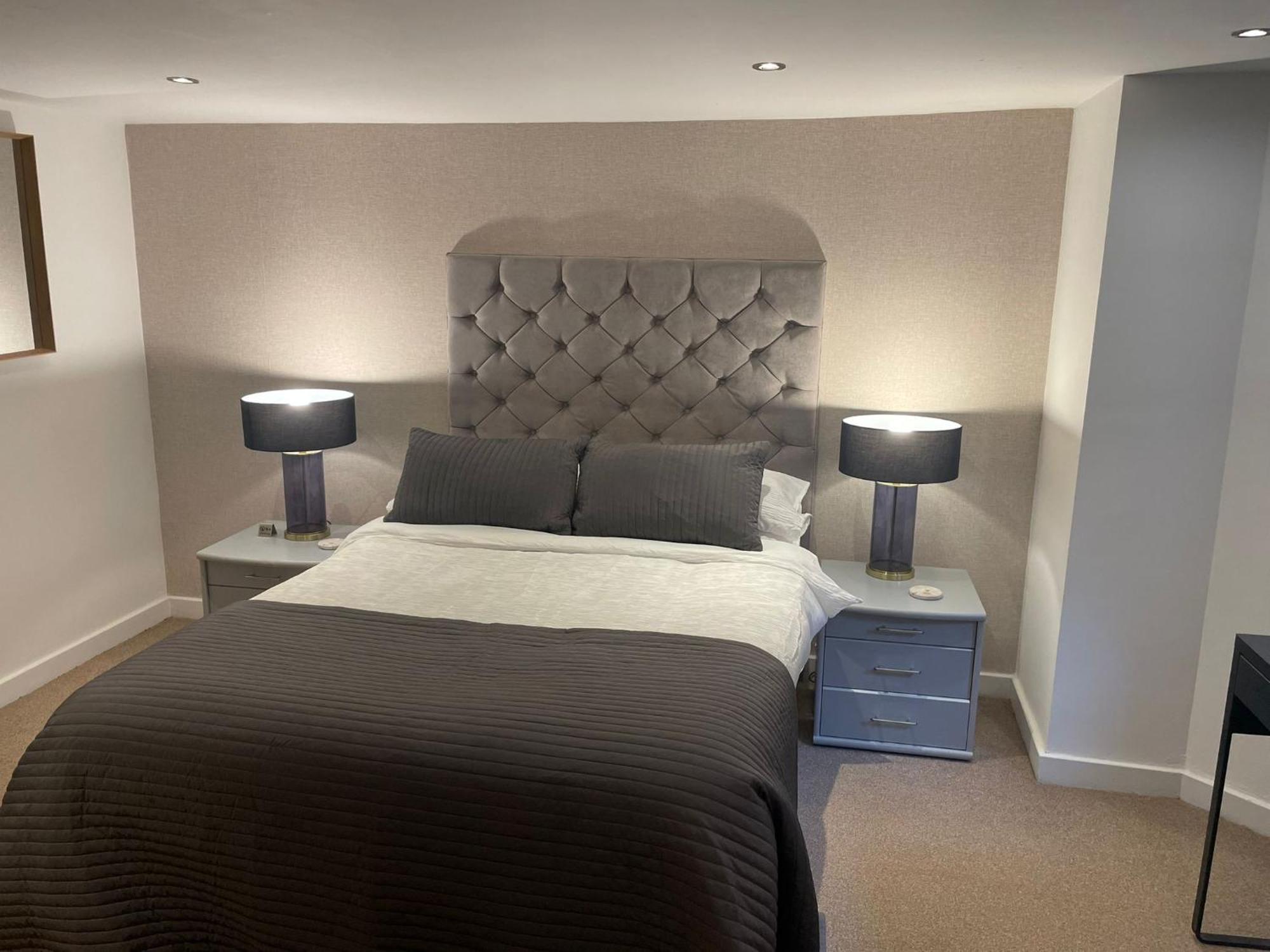 Spacious Central 2Bed Apartment Wilmslow Luaran gambar